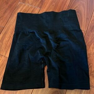 Seamless workout shorts